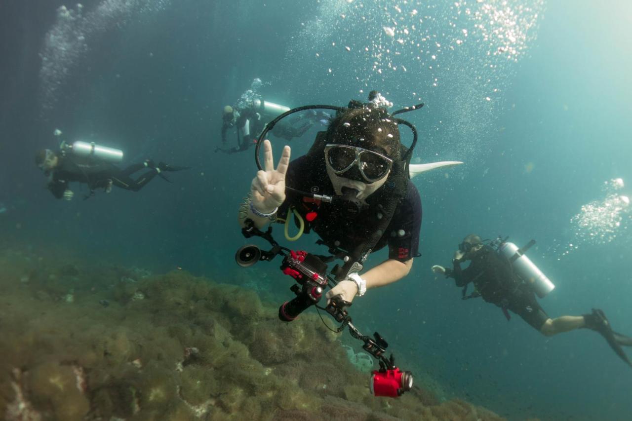 Divers House เกาะเต่า ภายนอก รูปภาพ